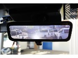 荷物の多い時や夜間の後方確認にも便利なデジタルインナーミラー付き♪