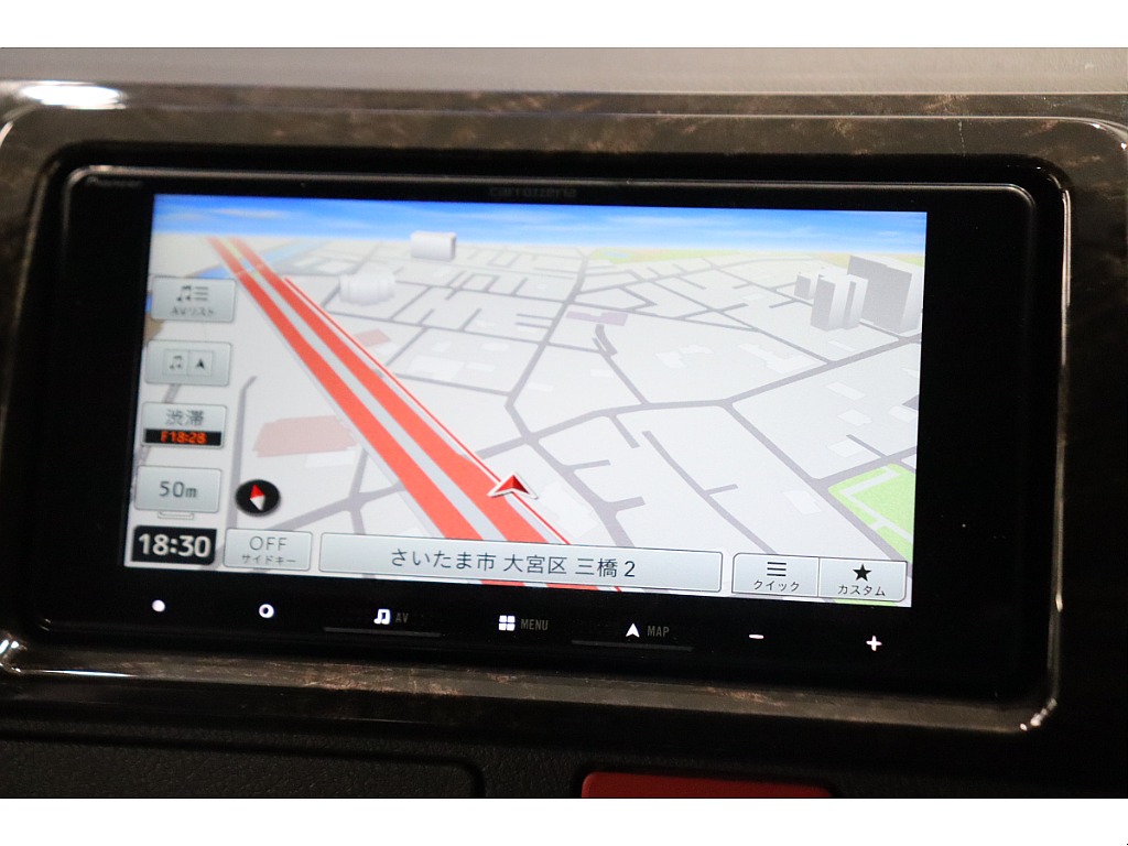 カロッツェリア７インチフルセグナビを搭載！