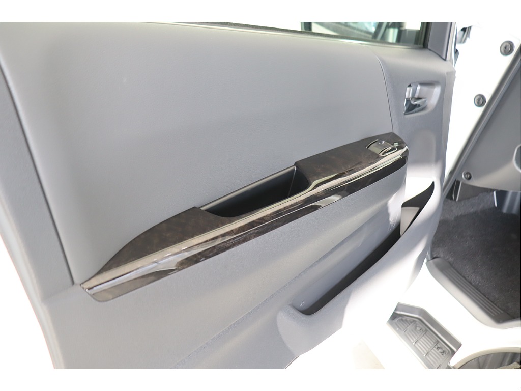 トヨタ ハイエースバン(29枚目)