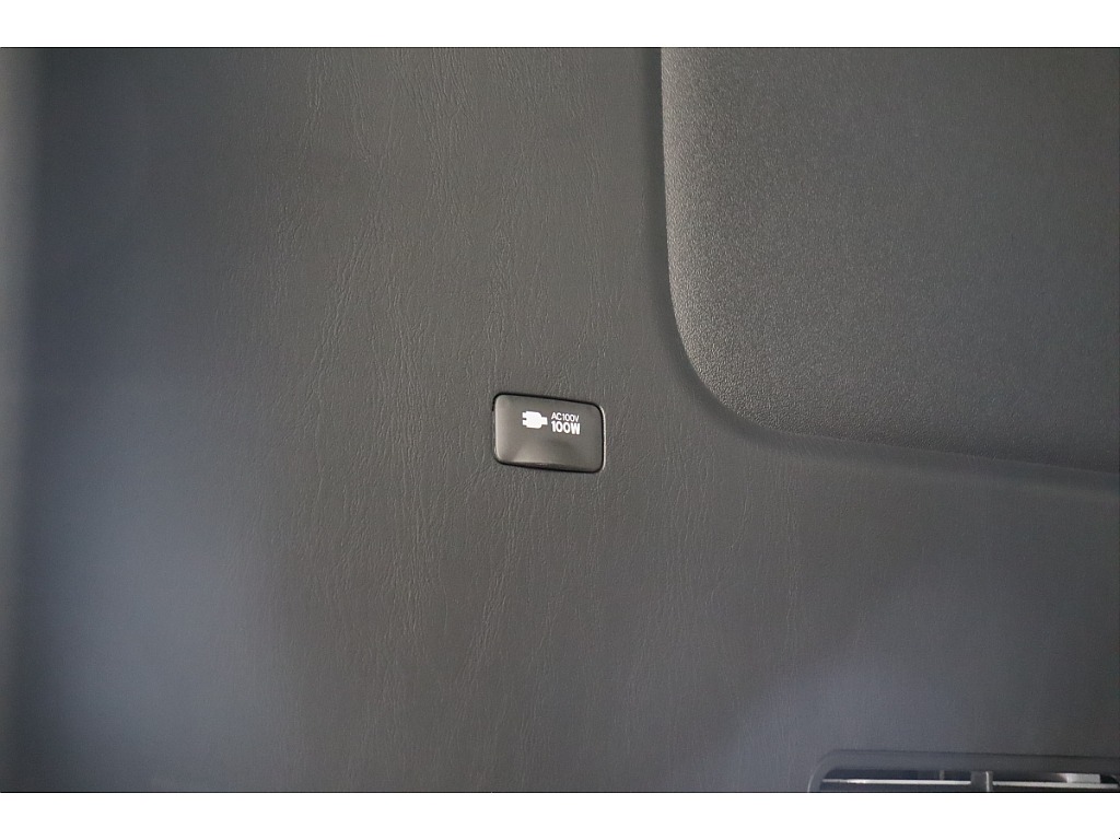 トヨタ ハイエースバン(37枚目)