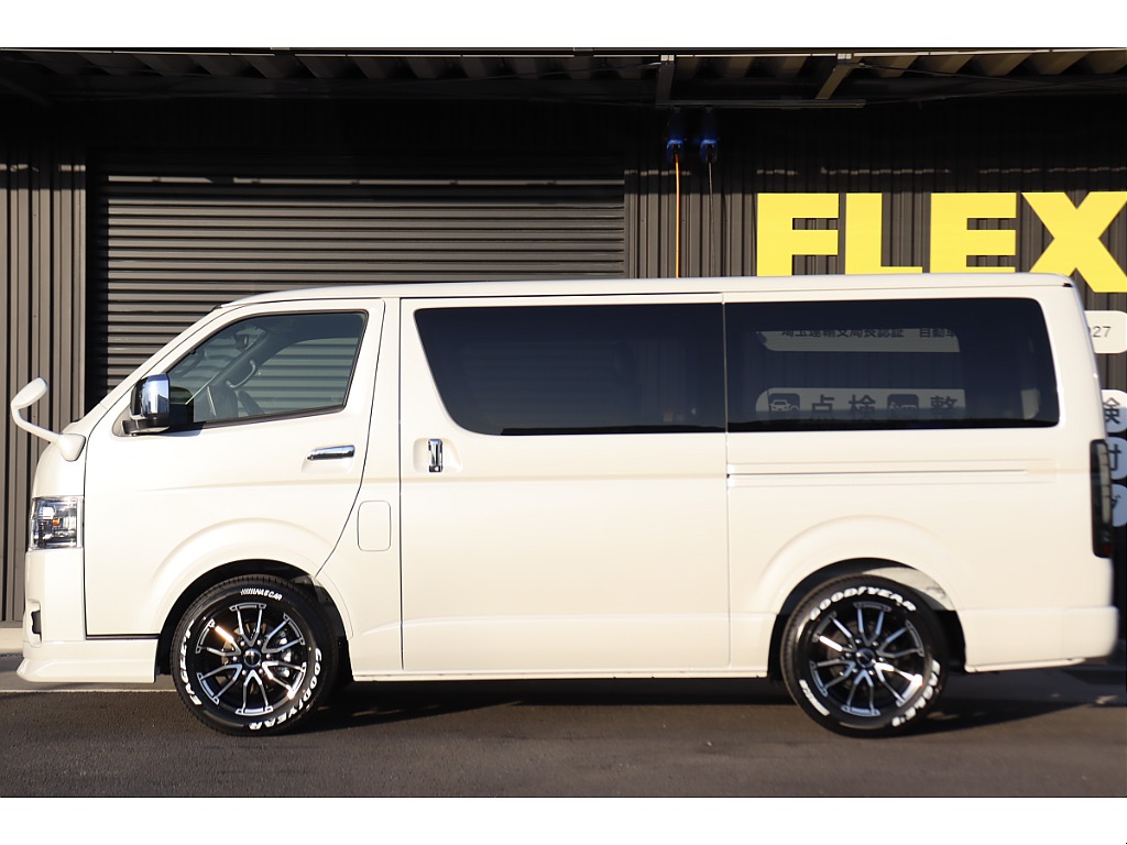 トヨタ ハイエースバン(45枚目)