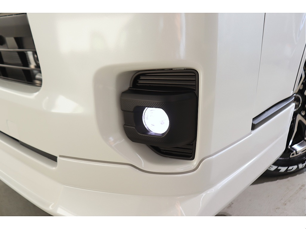 トヨタ ハイエースバン(48枚目)