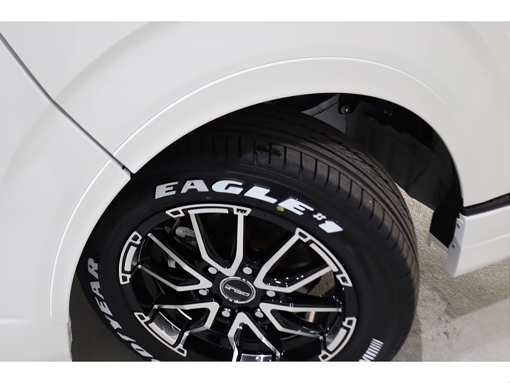 トヨタ ハイエースバン(49枚目)