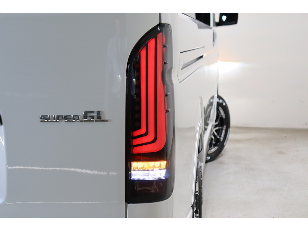 トヨタ ハイエースバン(55枚目)