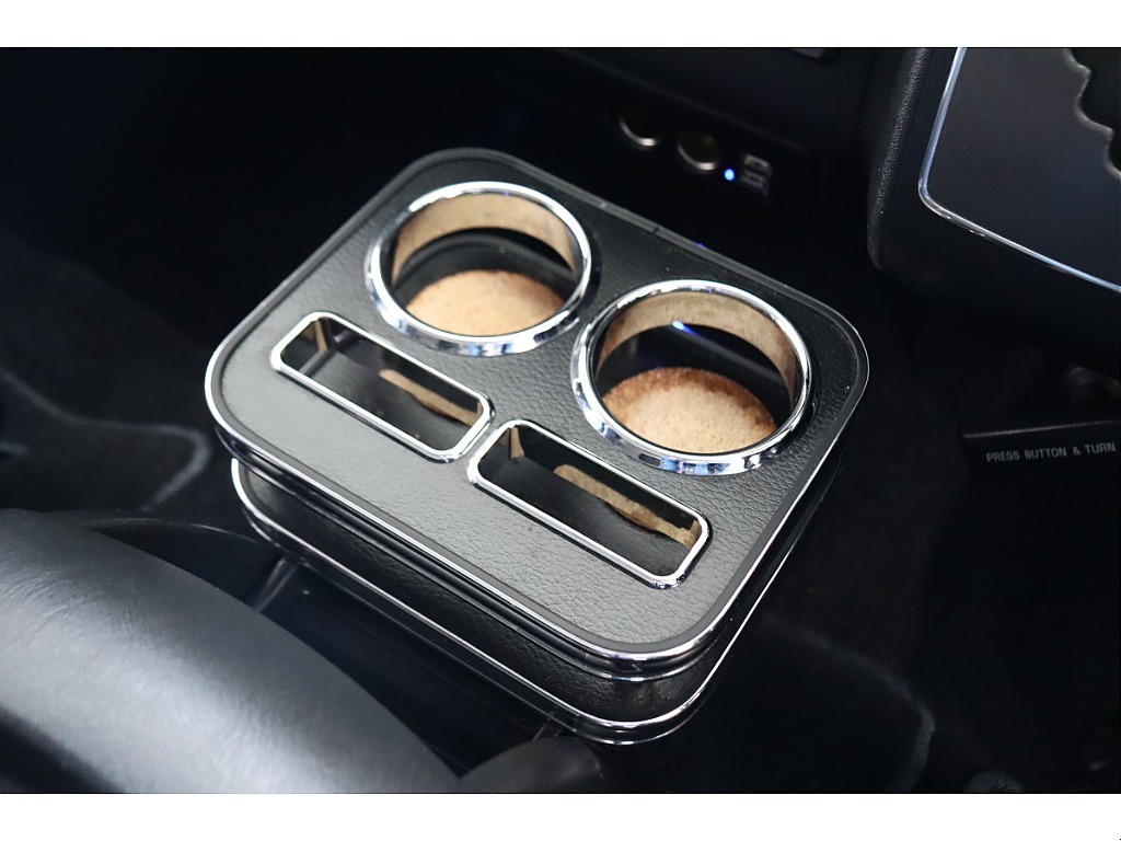 トヨタ ハイエースバン(32枚目)