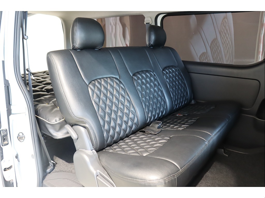 トヨタ ハイエースバン(39枚目)