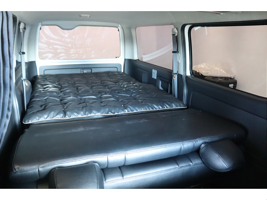 トヨタ ハイエースバン(42枚目)