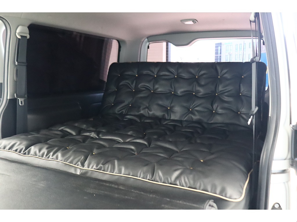 トヨタ ハイエースバン(44枚目)