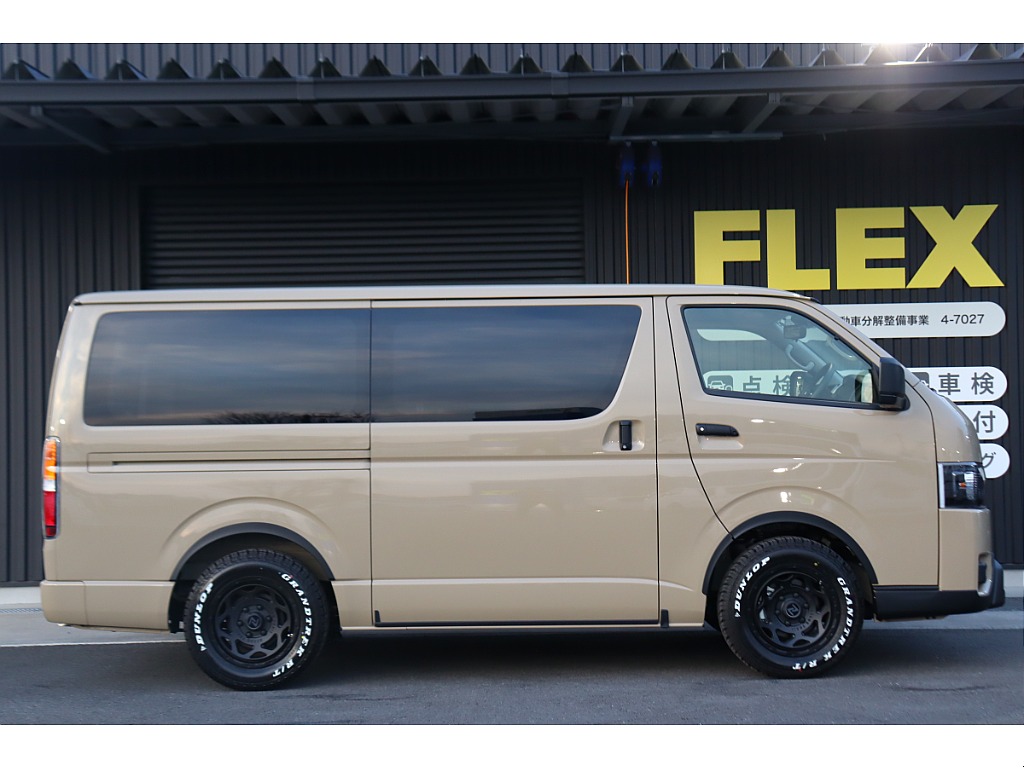 便利な両側パワースライドドアを完備！