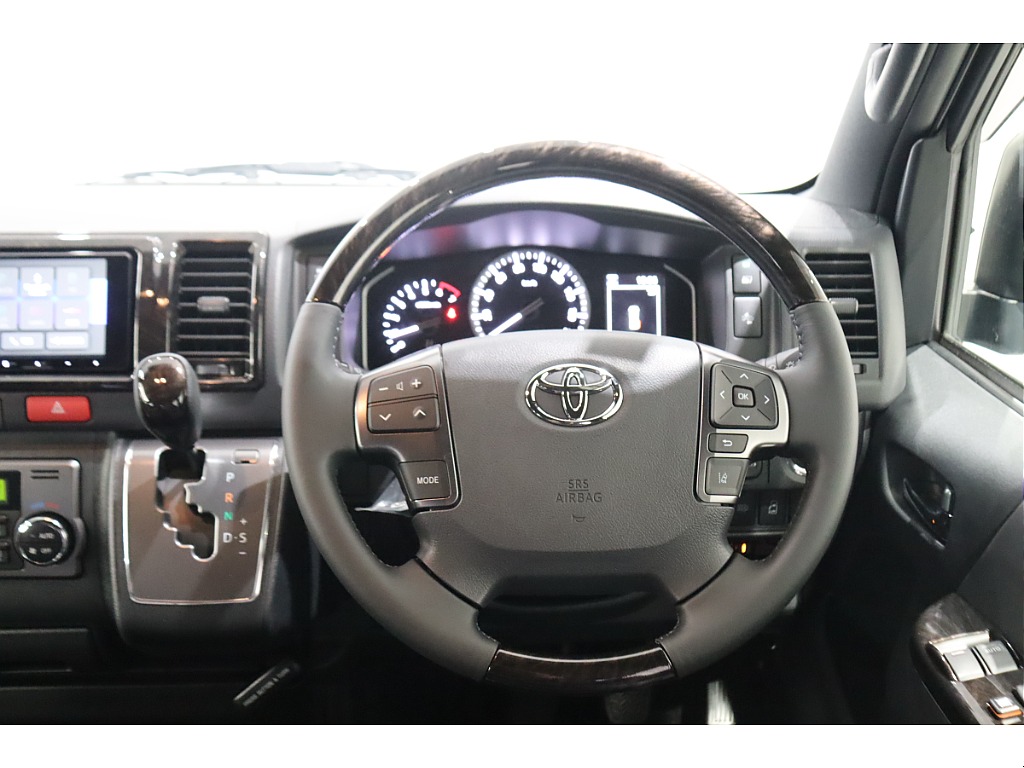 フレックスさいたま中央店に展示中です！お問い合わせはTEL:０４８－７８８－５８２３までお待ちしております！