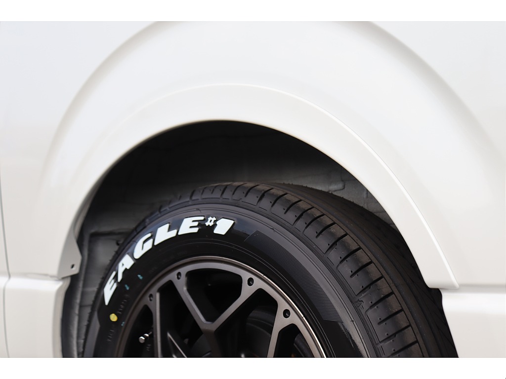 トヨタ ハイエースバン(48枚目)