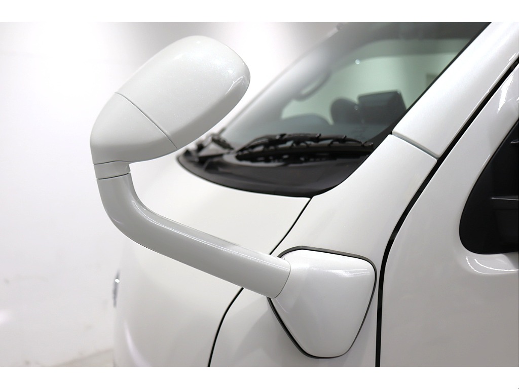 トヨタ ハイエースバン(27枚目)