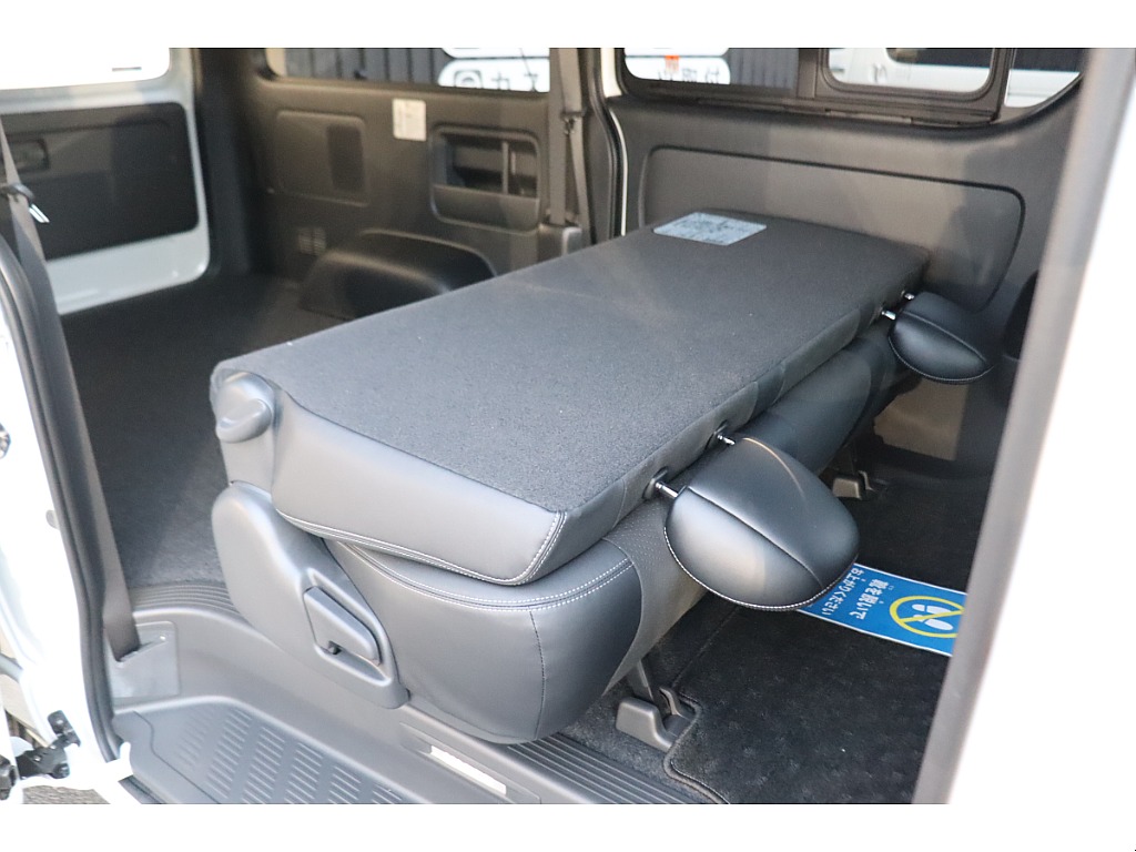 トヨタ ハイエースバン(46枚目)