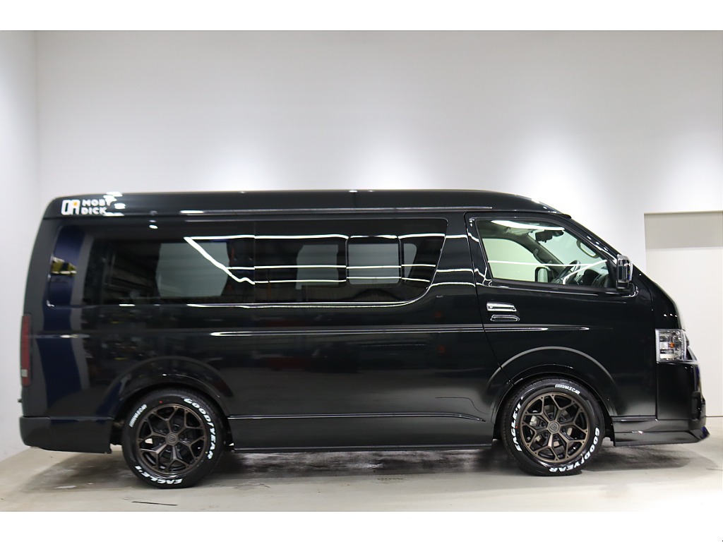 ハイエースさいたま中央店に展示しております☆