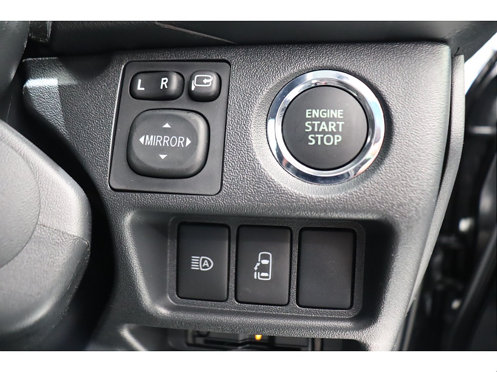 トヨタ ハイエース(32枚目)