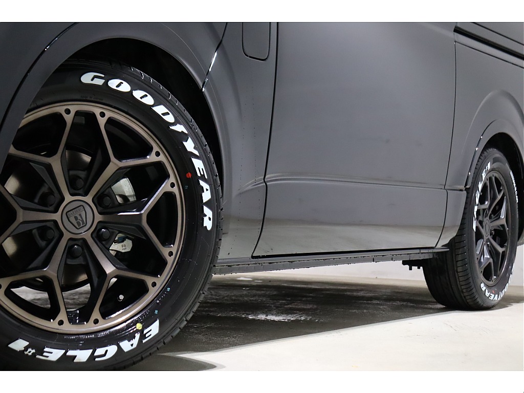 トヨタ ハイエース(57枚目)