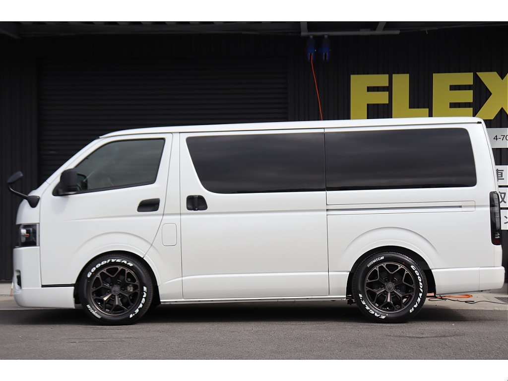 ローダウン施工済みで乗り降りも楽々！