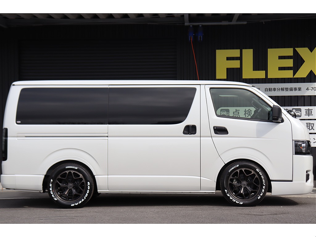 便利な両側パワースライドドア付きです☆