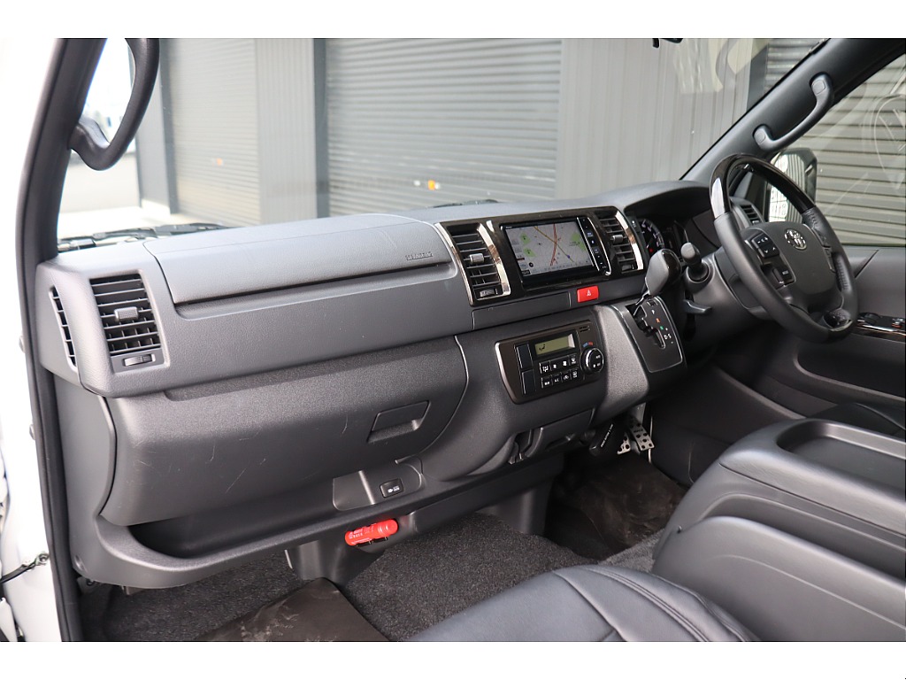 トヨタ ハイエースバン(31枚目)