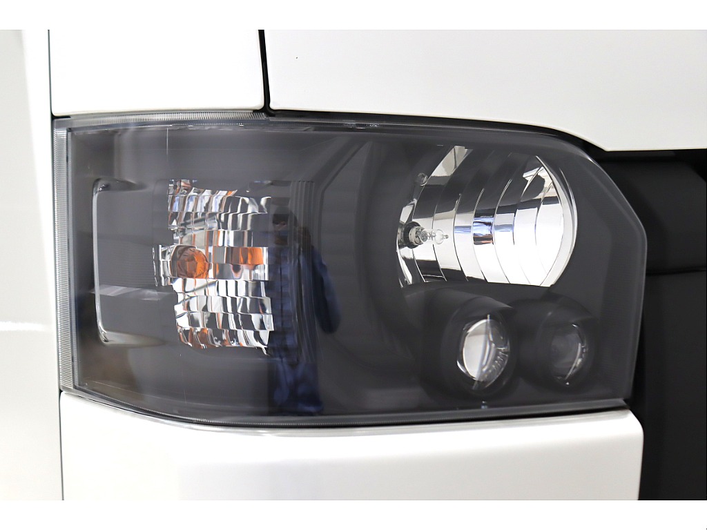 トヨタ ハイエースバン(47枚目)