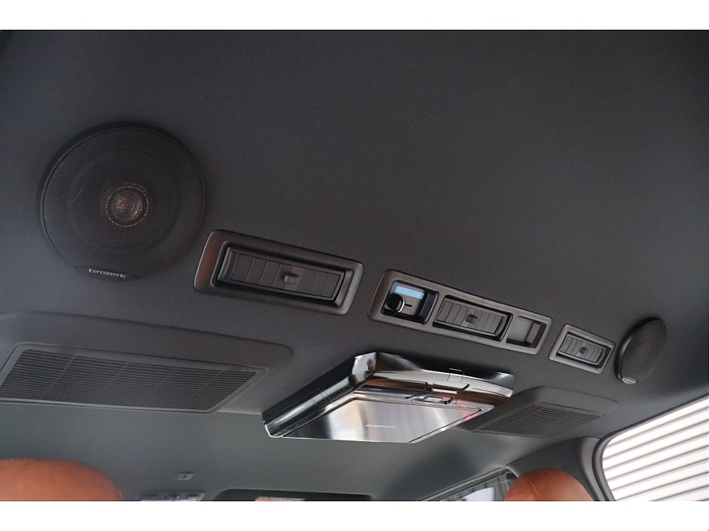 トヨタ ハイエースバン(35枚目)