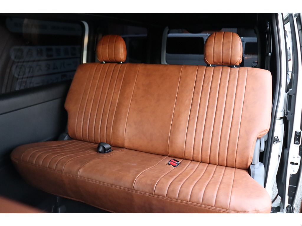 トヨタ ハイエースバン(37枚目)