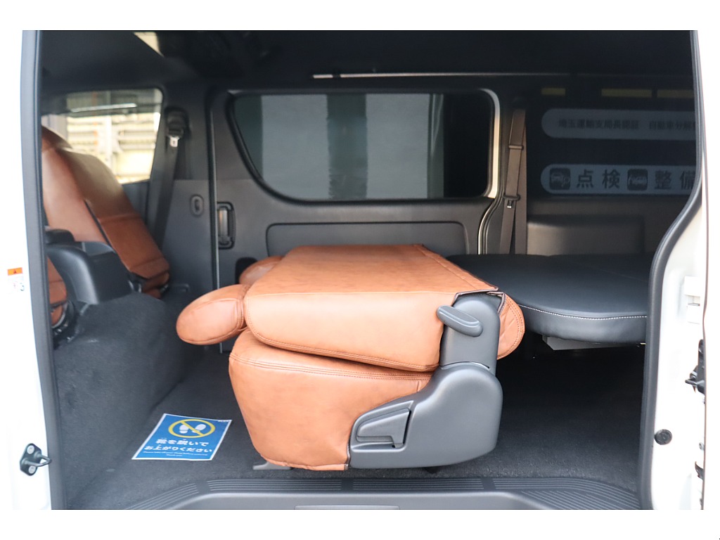 トヨタ ハイエースバン(38枚目)