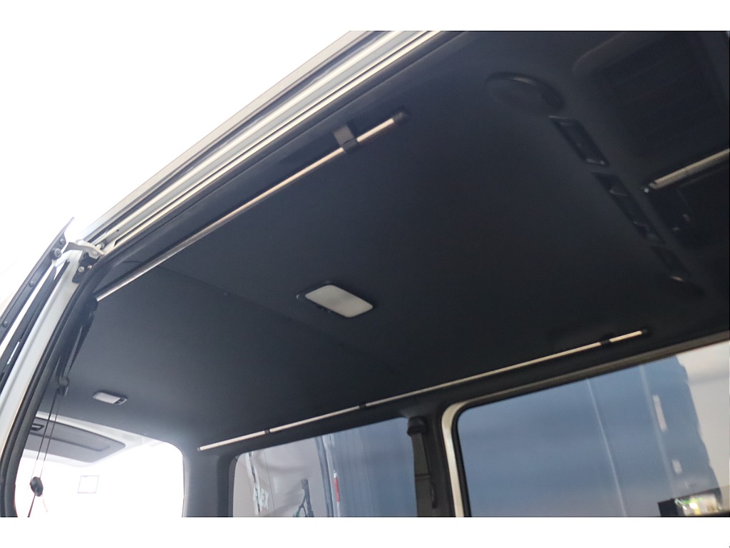 トヨタ ハイエースバン(41枚目)