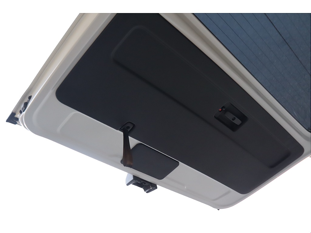 トヨタ ハイエースバン(48枚目)