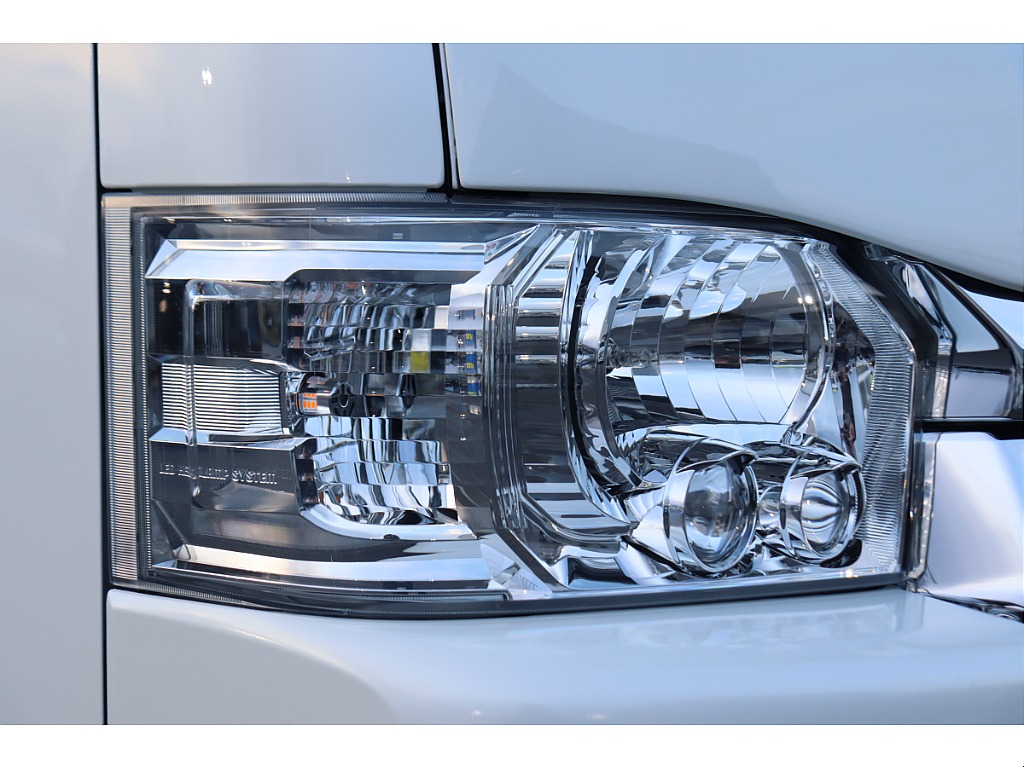 各所LEDバルブへの変更など追加カスタムも承ります☆