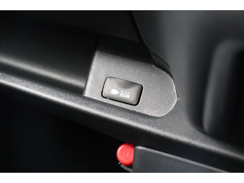 トヨタ ハイエース(30枚目)