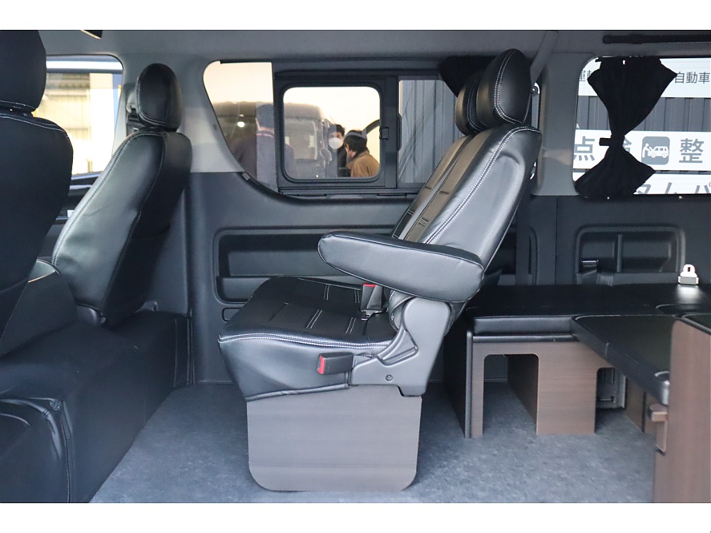 トヨタ ハイエース(33枚目)