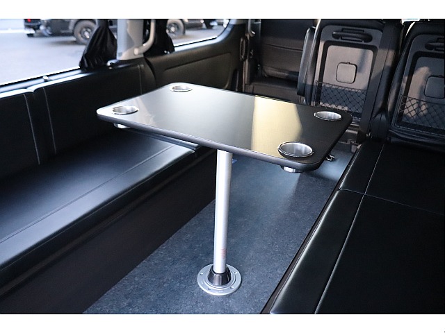 various専用センターテーブル付きです☆