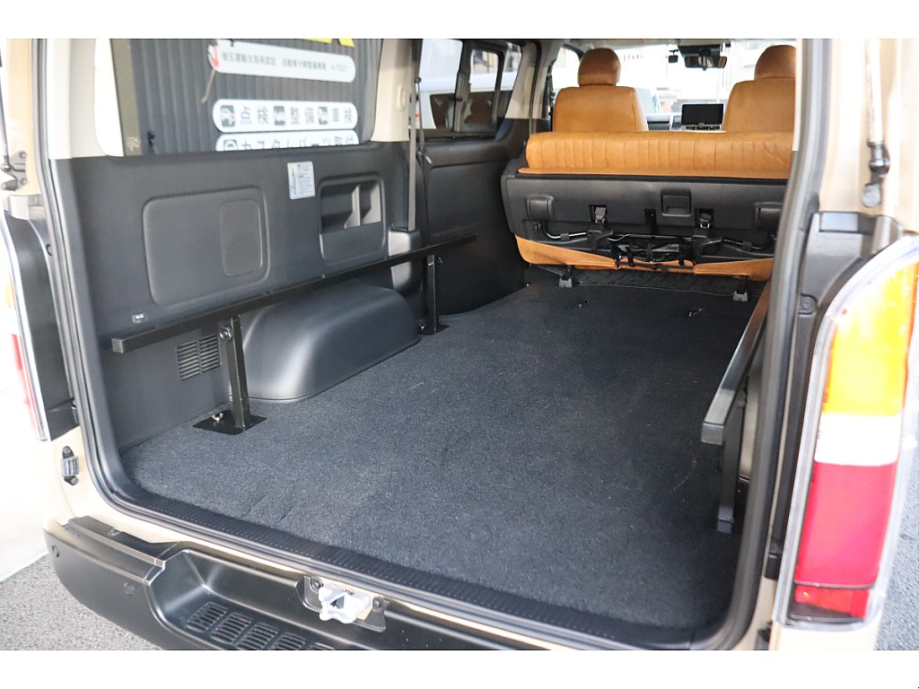 トヨタ ハイエースバン(40枚目)