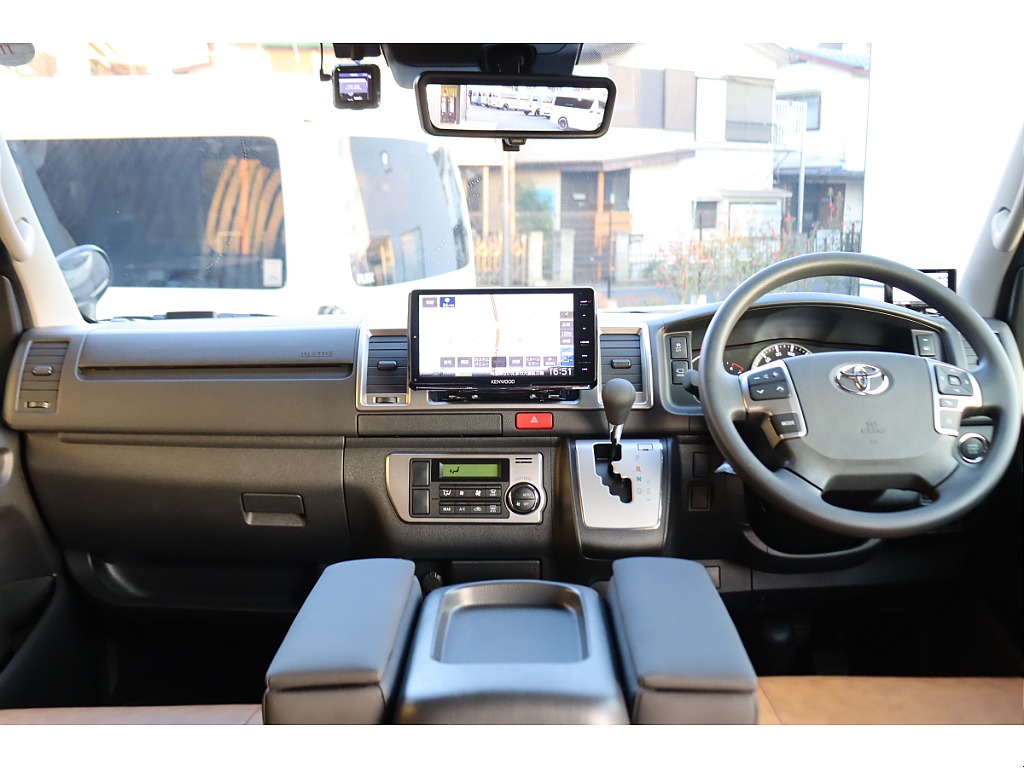 トヨタ ハイエースバン(41枚目)