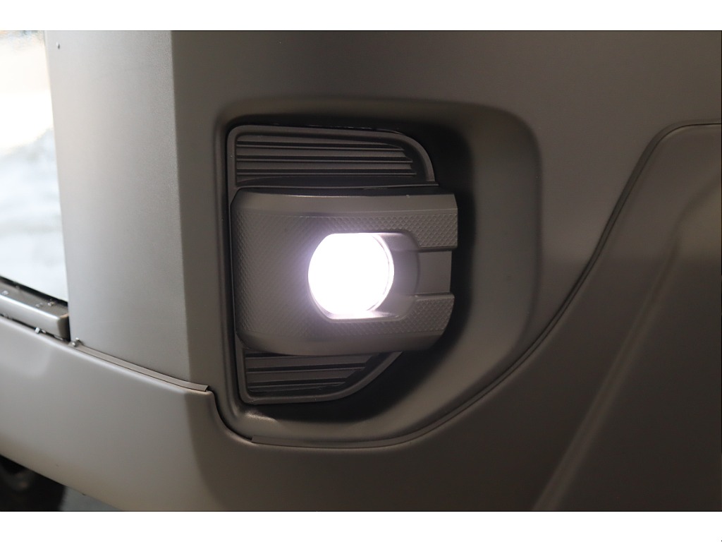 トヨタ ハイエースバン(23枚目)