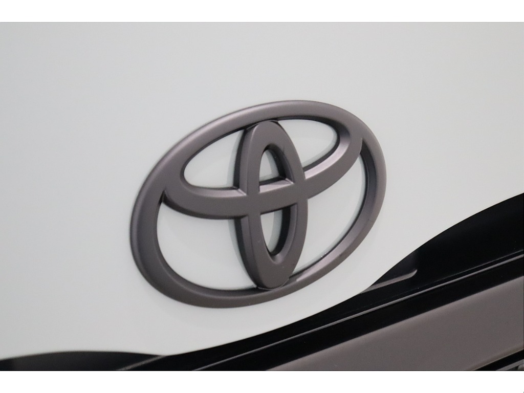 トヨタ ハイエースバン(28枚目)