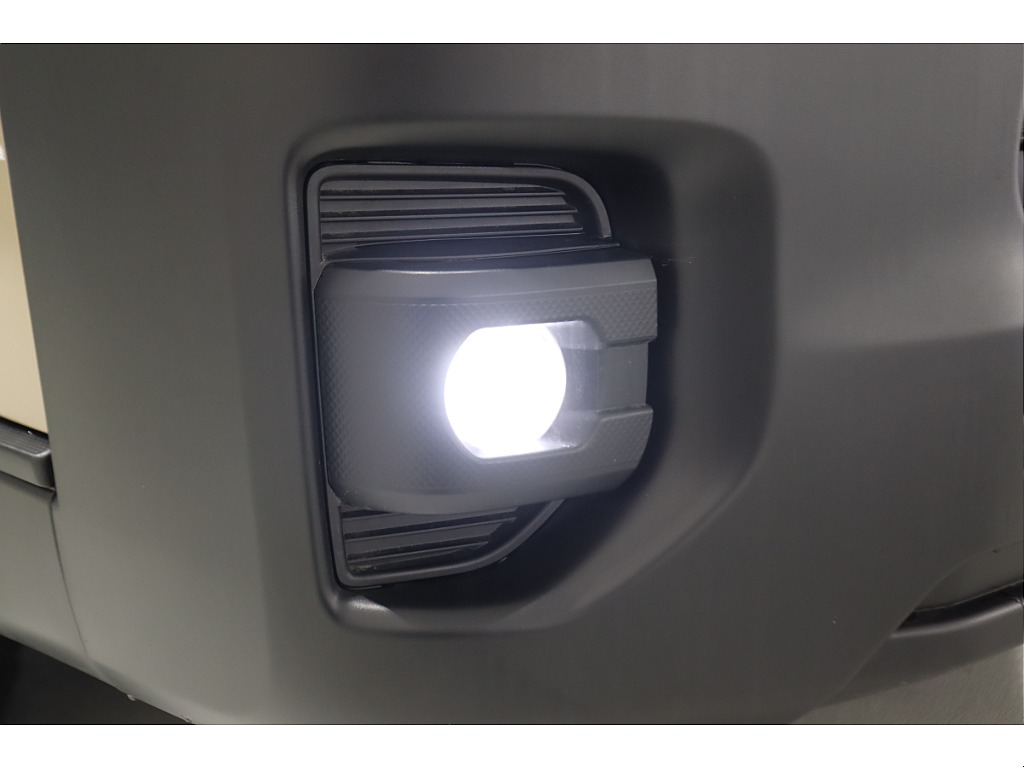 トヨタ ハイエースバン(23枚目)