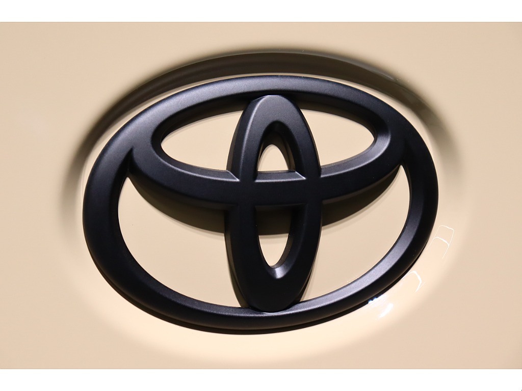 トヨタ ハイエースバン(28枚目)