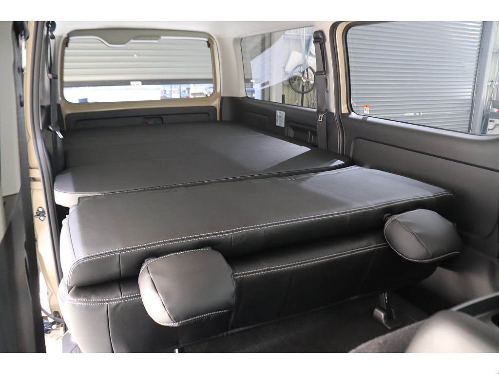 トヨタ ハイエースバン(44枚目)