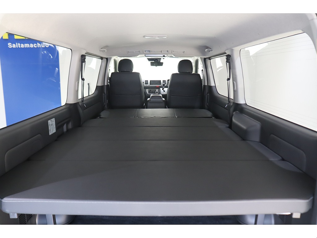 トヨタ ハイエースバン(48枚目)