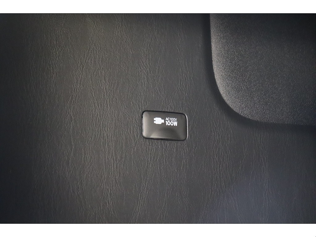 トヨタ ハイエースバン(50枚目)