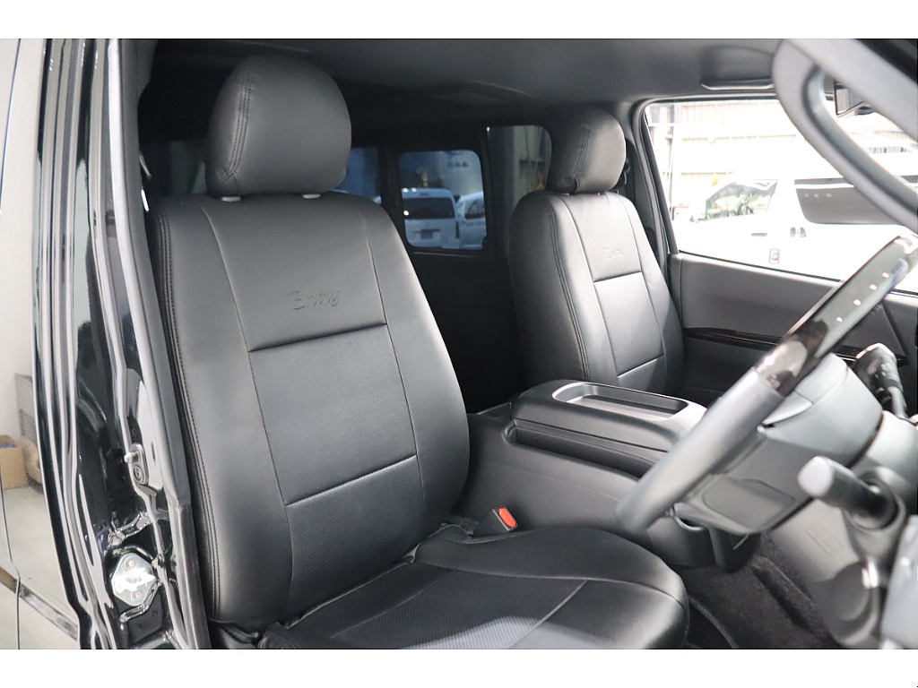 トヨタ ハイエースバン(27枚目)