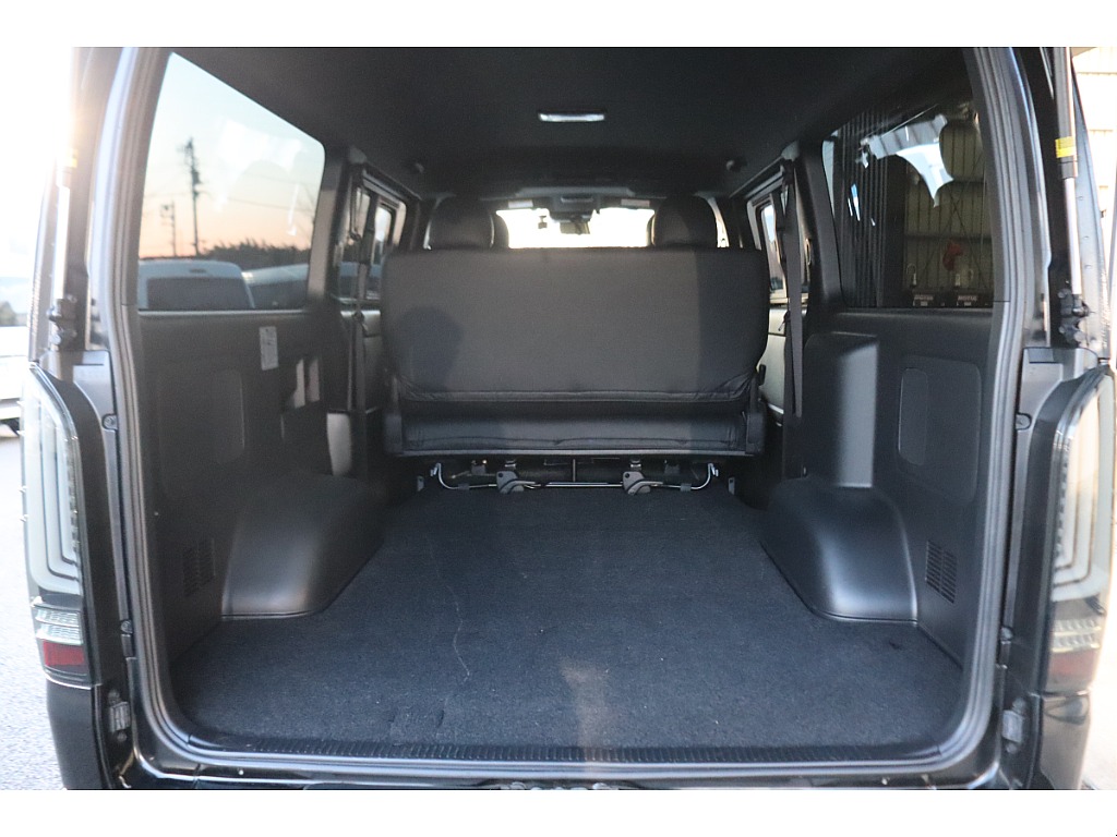 トヨタ ハイエースバン(41枚目)