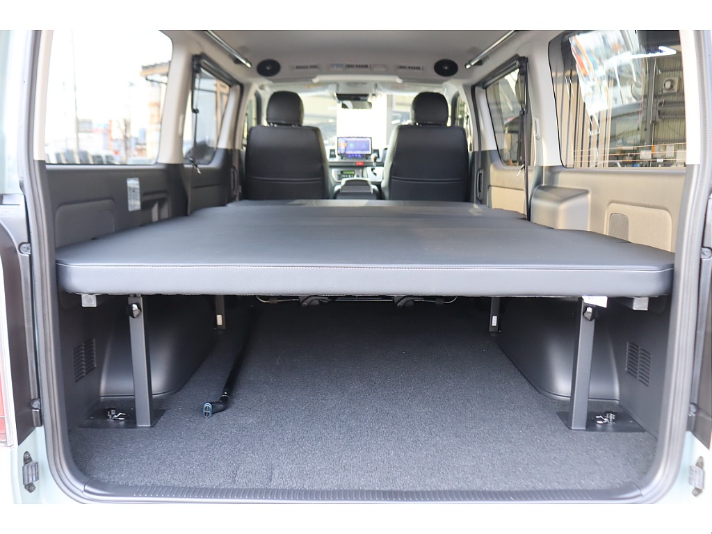 トヨタ ハイエースバン(39枚目)