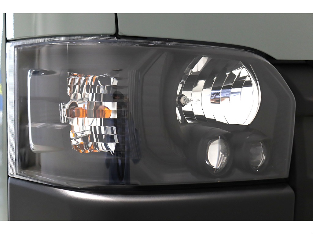 トヨタ ハイエースバン(21枚目)