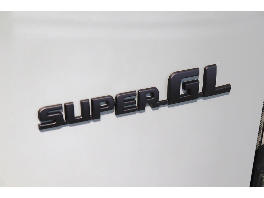 トヨタ ハイエースバン(25枚目)