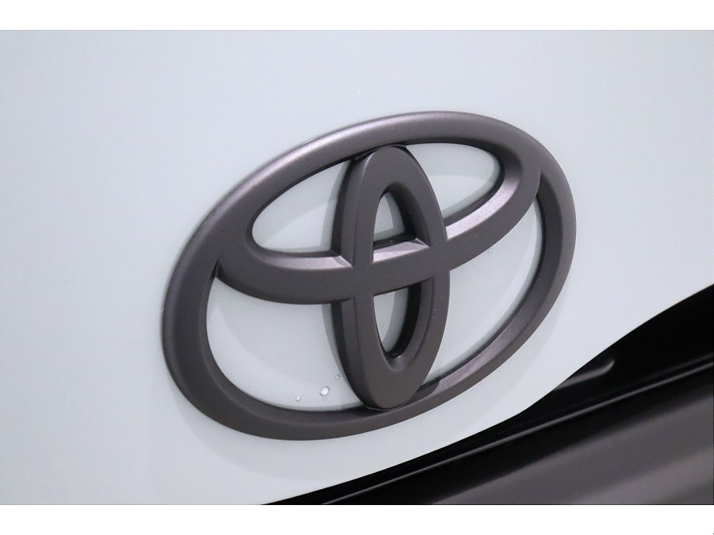 トヨタ ハイエースバン(28枚目)