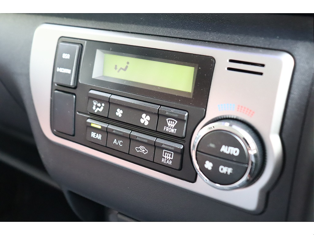 トヨタ ハイエースバン(34枚目)