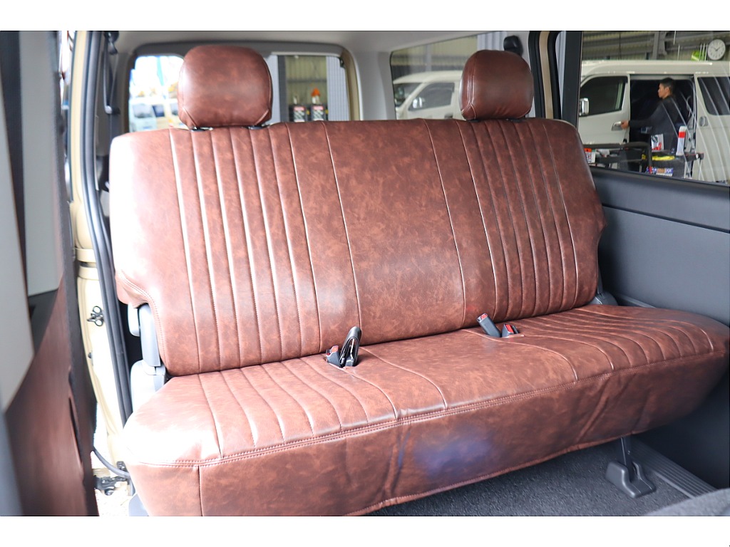 トヨタ ハイエースバン(41枚目)